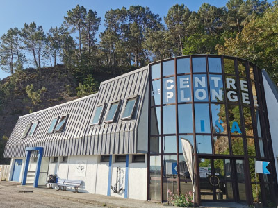 centre de plongee isa morgat plongée sous-marine d'exploration baie de Douarnenez en bretagne